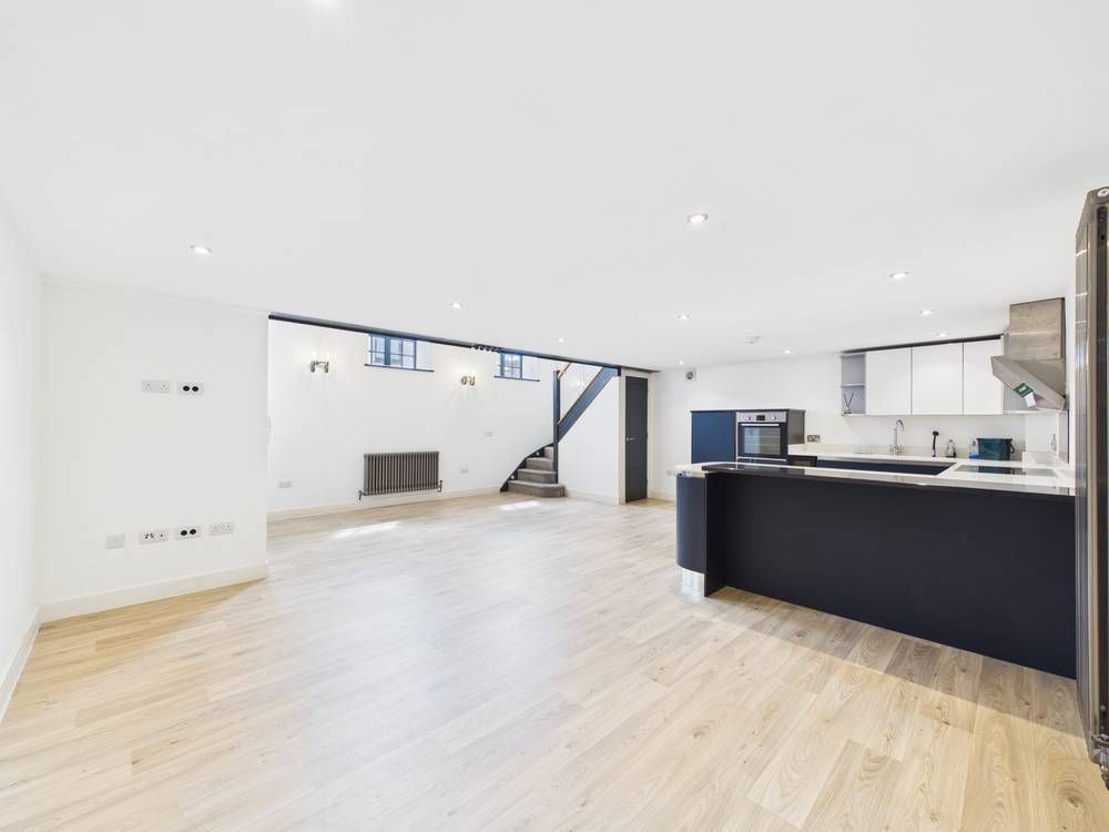 Additional image 15 of 2 bed flat for saleMustoe Road, Frenchay, Bristol BS16