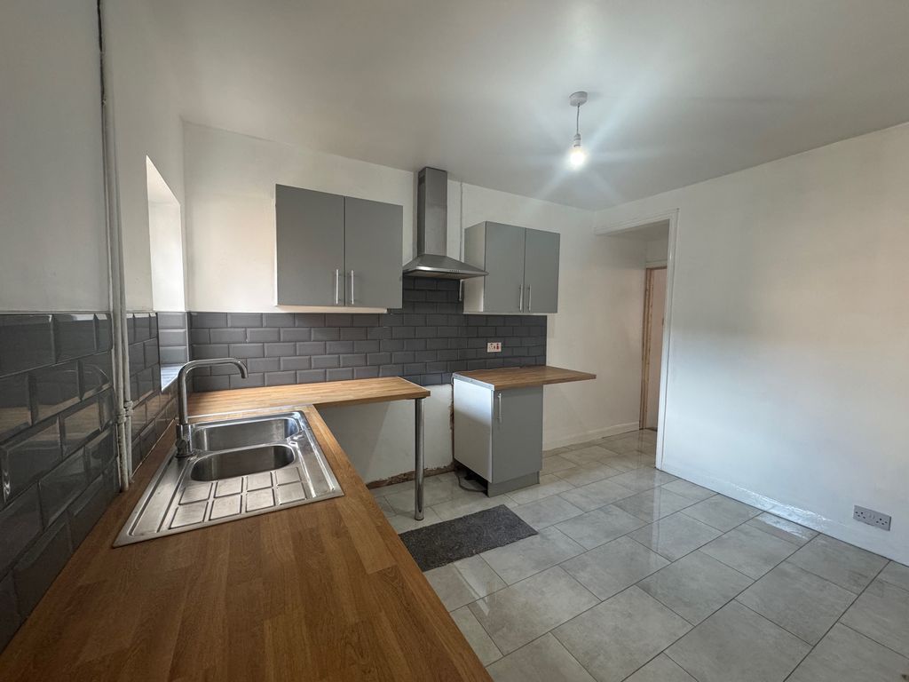 Property photo 3 of 7 Image