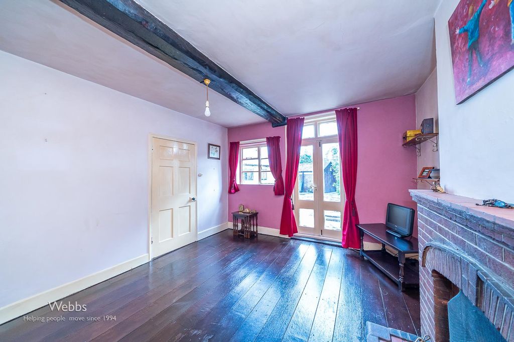 Property photo 2 of 47 Â© Webbs Estate Agents Â© (249 Of 298).Jpg