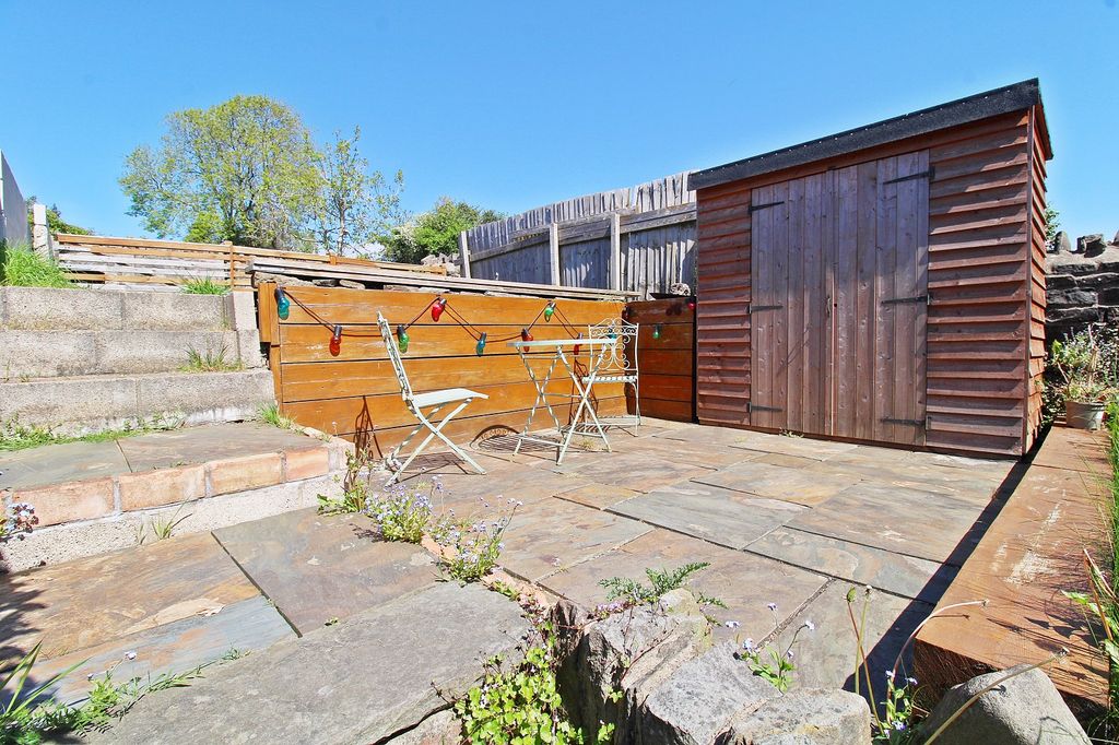 Property photo 2 of 18 Rear Garden
