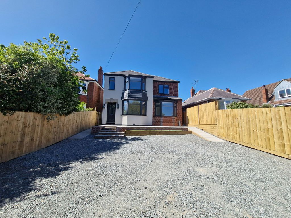 Property photo 1 of 29