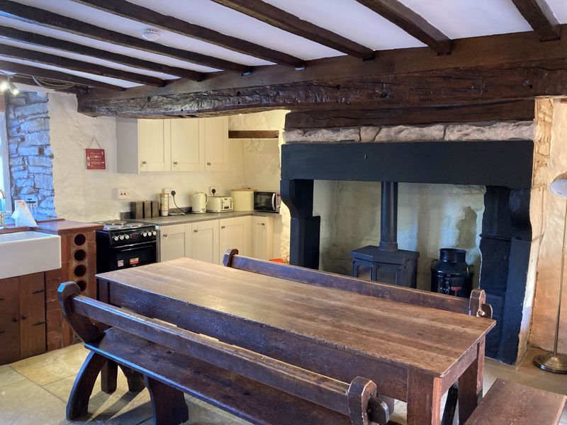 Property photo 2 of 17 Kitchen Diner