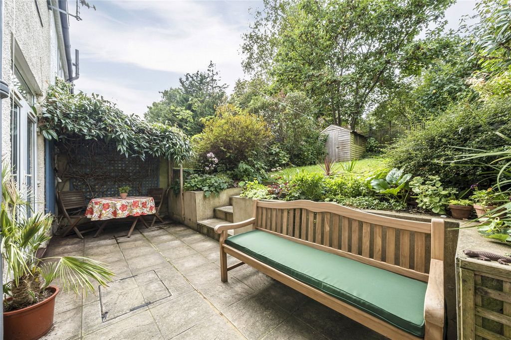 Property photo 2 of 13 Picture No. 10
