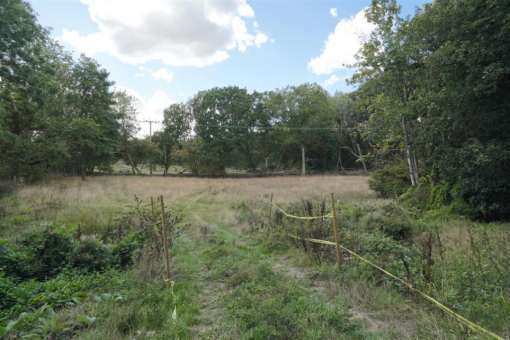 Property photo 2 of 8 Dsc05116.Jpg