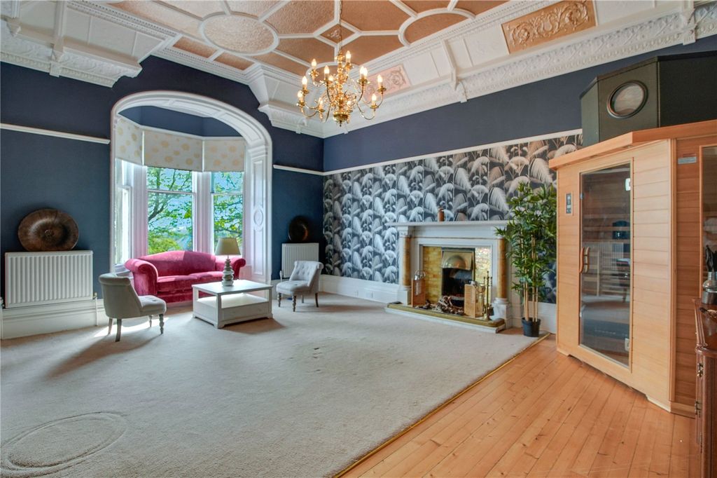 Property photo 2 of 30 Drawing Room