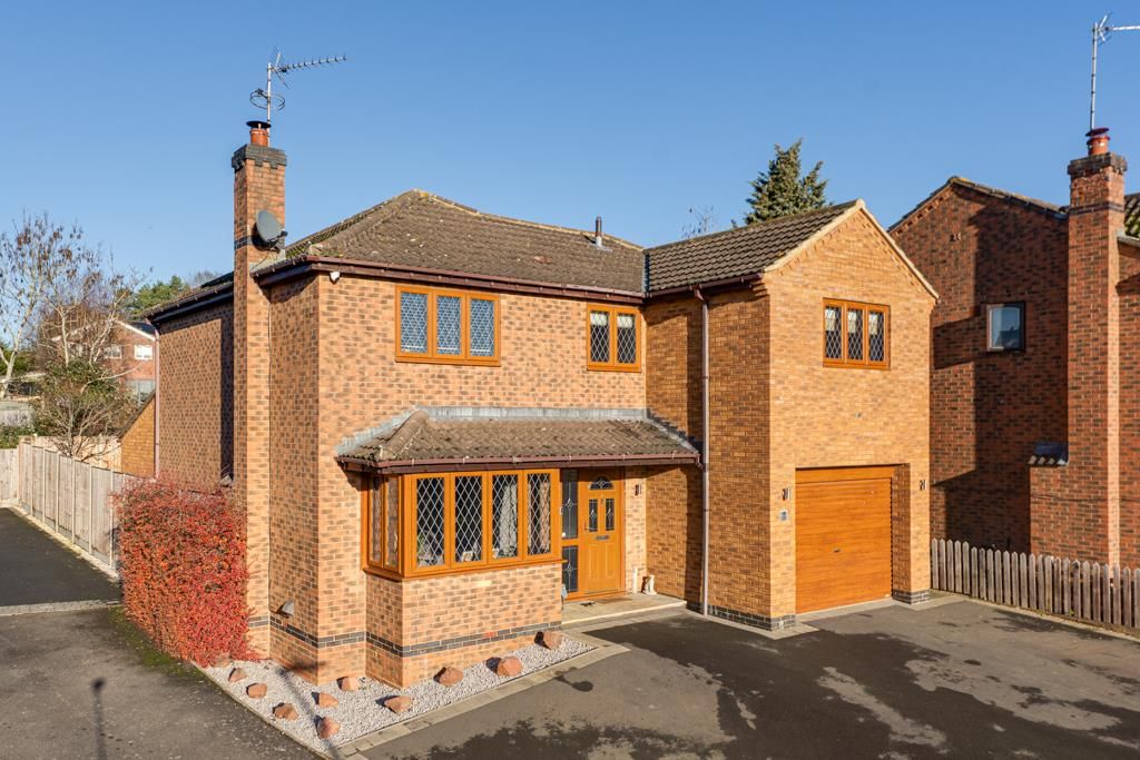 Property photo 1 of 37 8 Vickers Close, Rothwell-9.Jpg