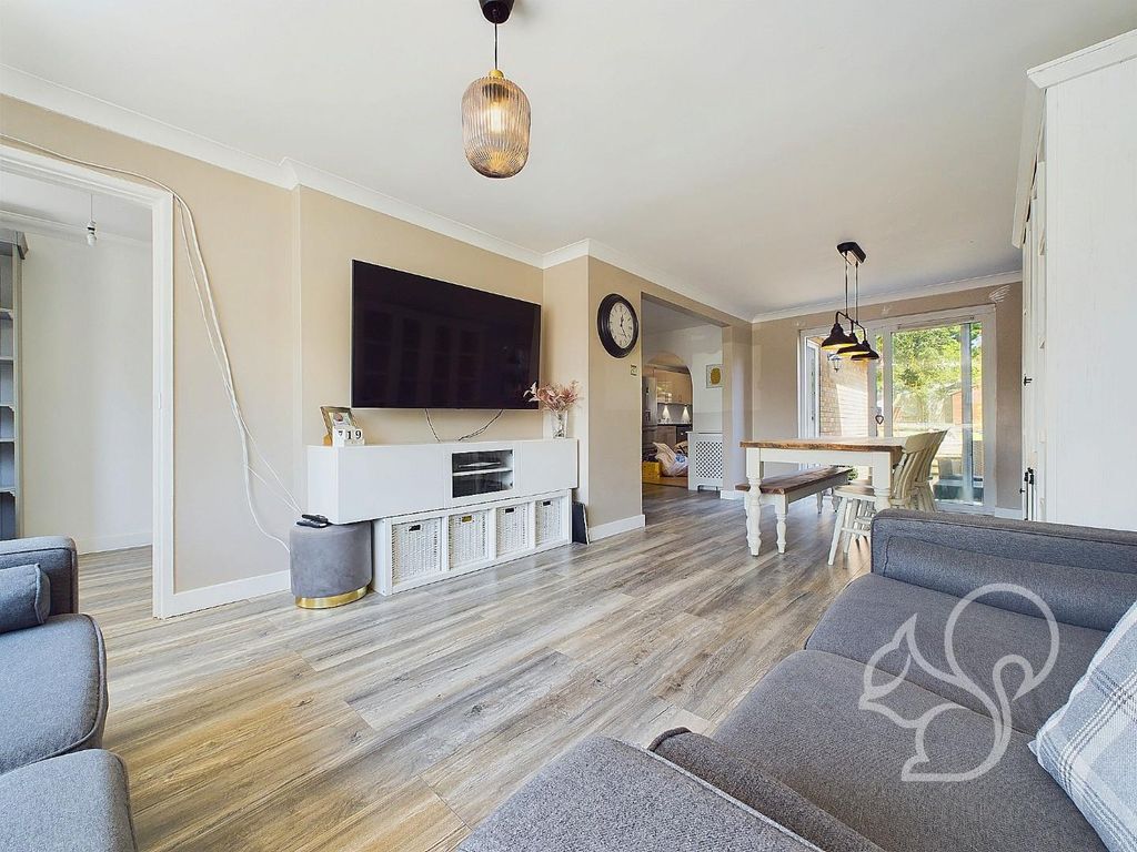 Property photo 2 of 27 Cam01659G0-Pr0110-Still011.Jpg