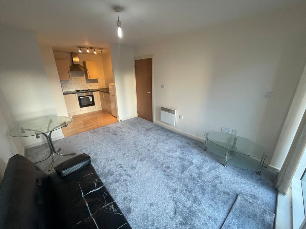 Property photo 3 of 7 Picture No. 11