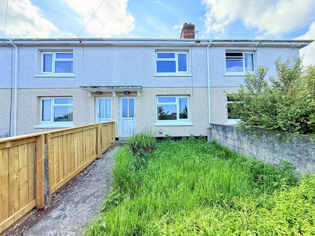 Property photo 1 of 9