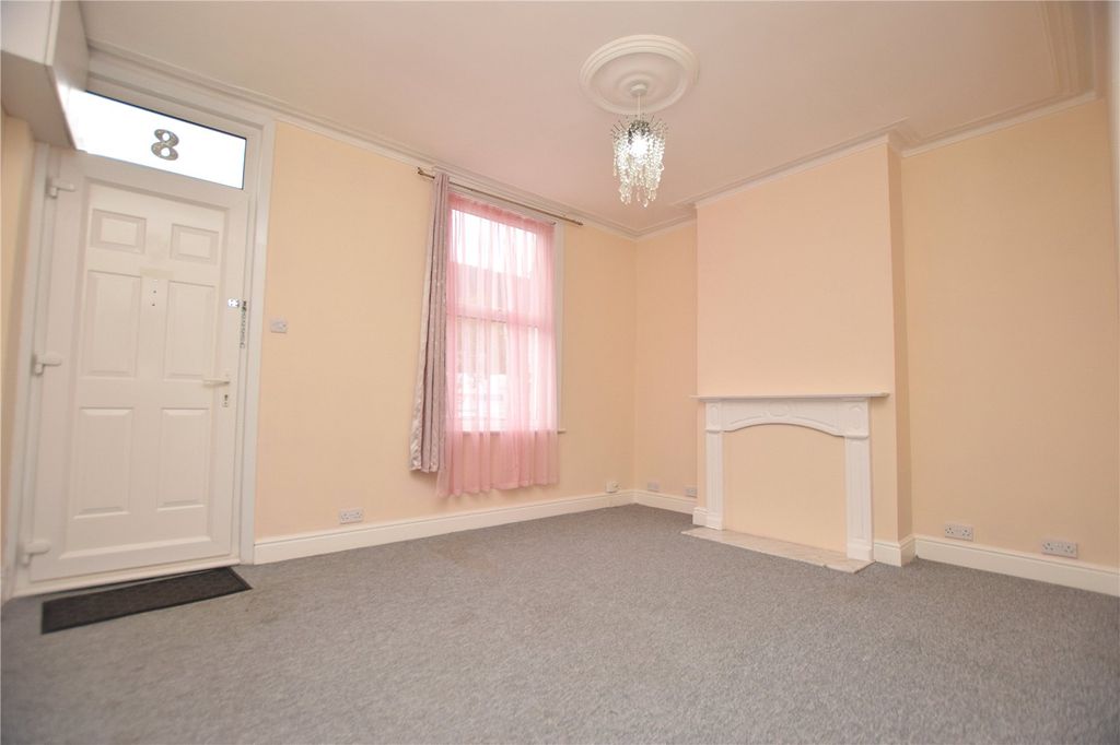 Property photo 2 of 9 Picture No. 02
