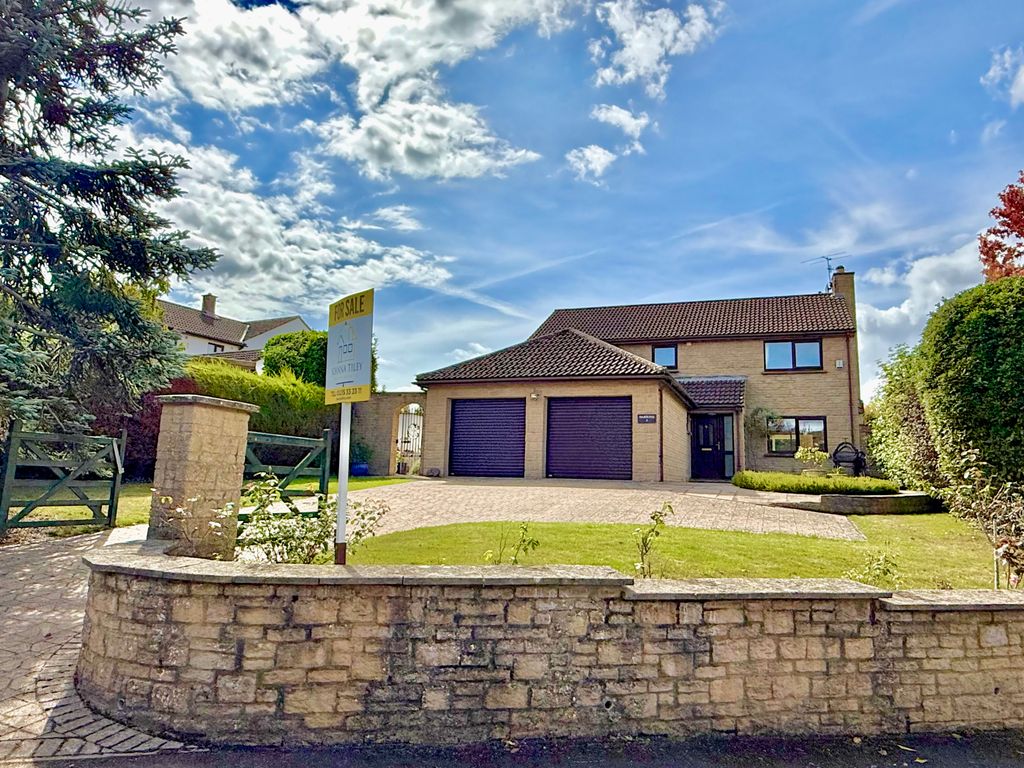 Property photo 1 of 25 Front View