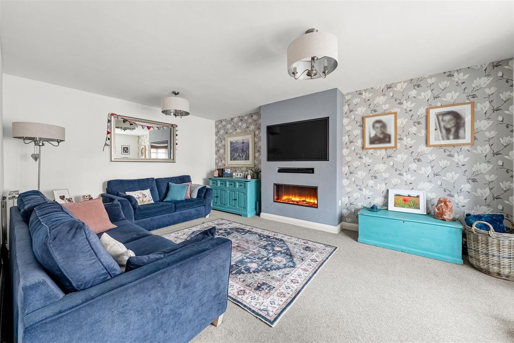 Property photo 3 of 26 Dsc06039-Hdr.Jpg