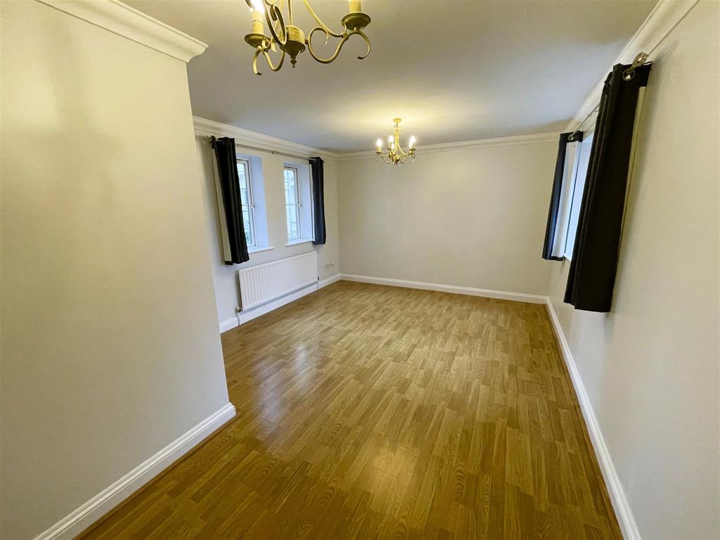 Property photo 2 of 8 Image00007.Jpeg