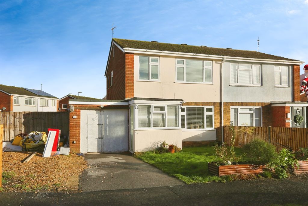 Property photo 1 of 38