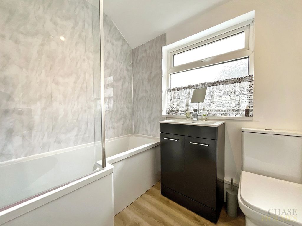 Additional image 4 of 3 bed flat for saleCollingwood Street, Hebburn NE31