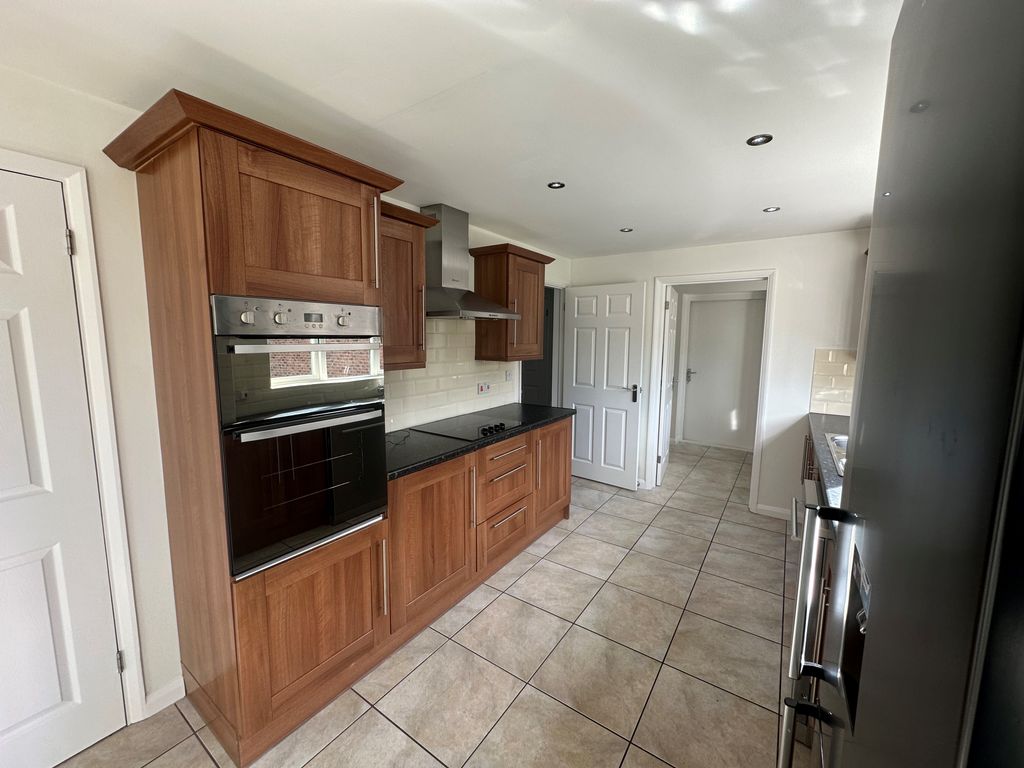 Property photo 2 of 21 View