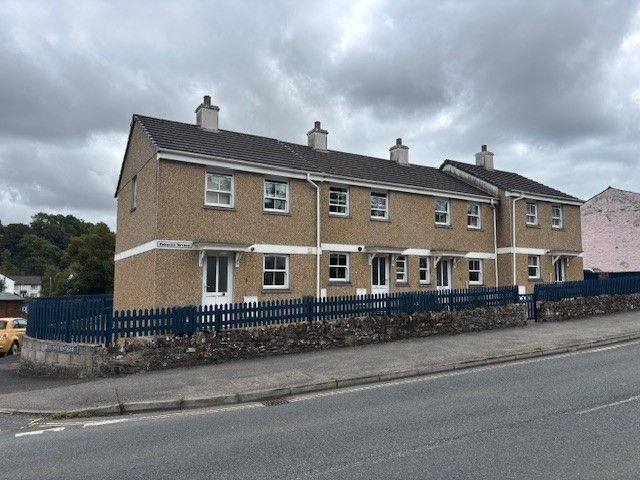 Property photo 1 of 6