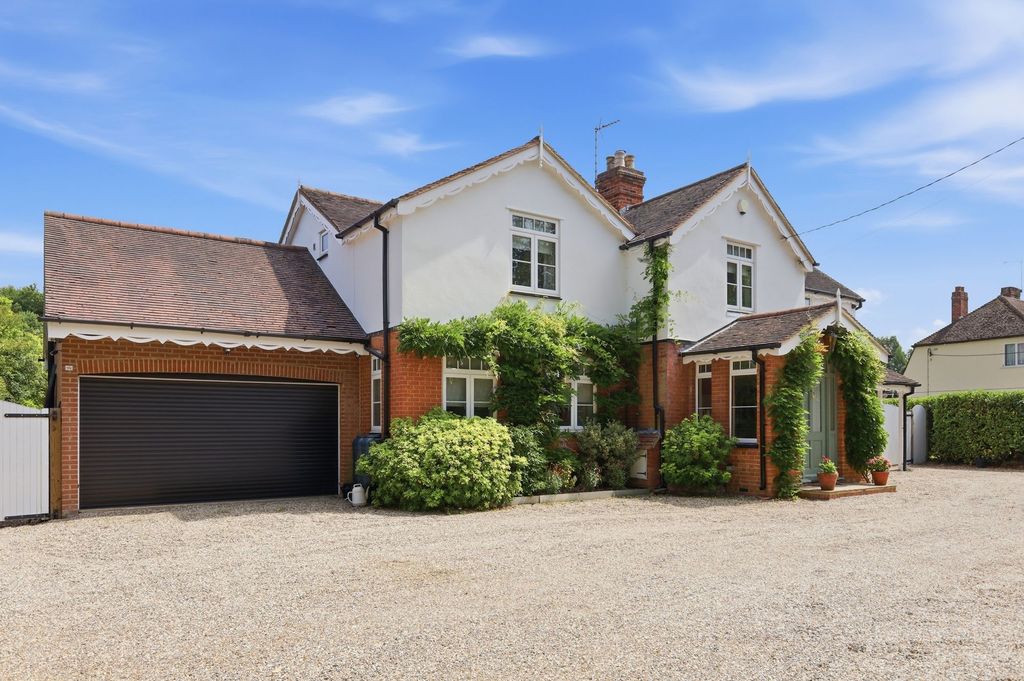 Property photo 1 of 32