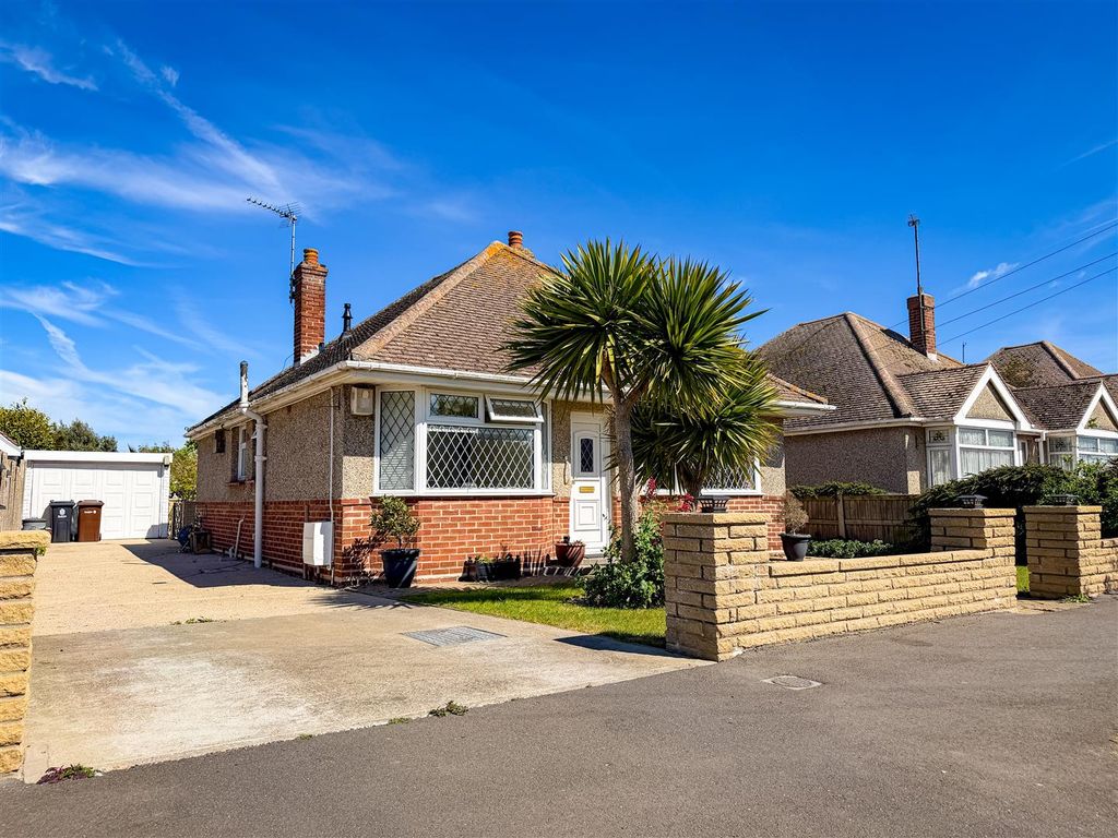 Property photo 1 of 26