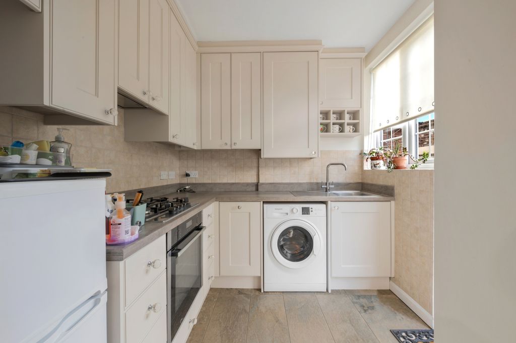 Property photo 3 of 13 Picture No. 06