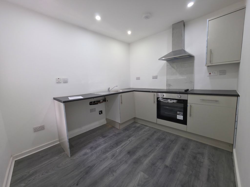 Additional image 4 of 1 bed flat to rent52 Ystrad Road, Pentre CF41