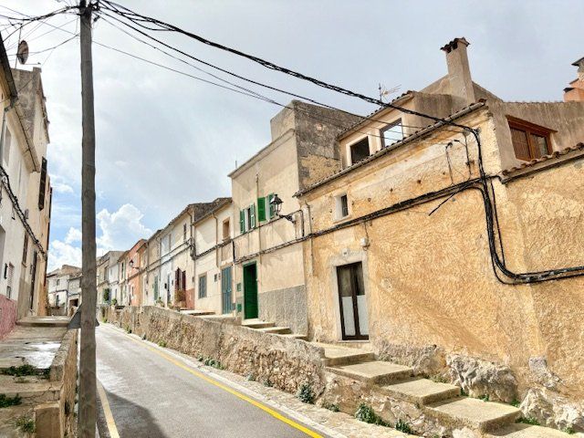 Property photo 1 of 18 Charming Village House With Patio And Rooftop Terrace In Felanitx