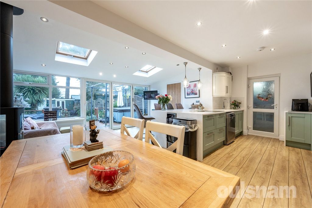 Property photo 2 of 27 Picture No. 07