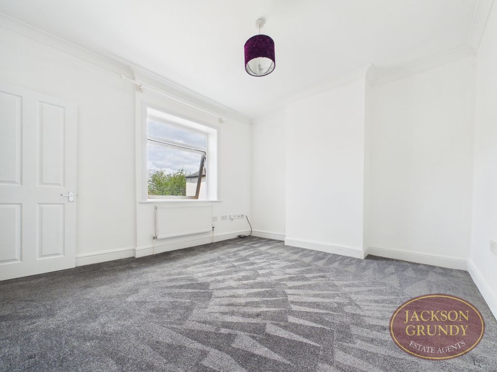 Property photo 2 of 6 Abington Avenue