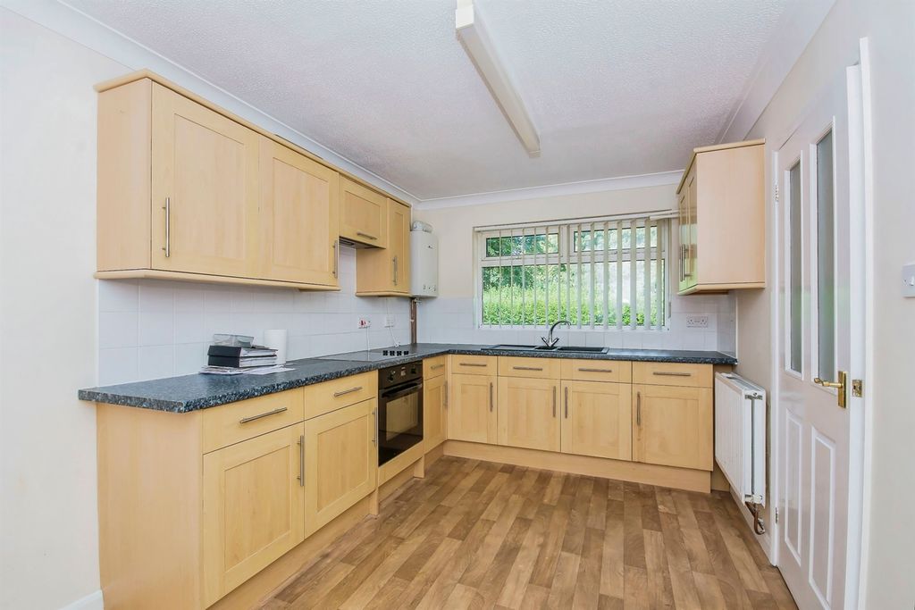 Property photo 2 of 15