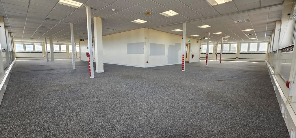 Property photo 1 of 1