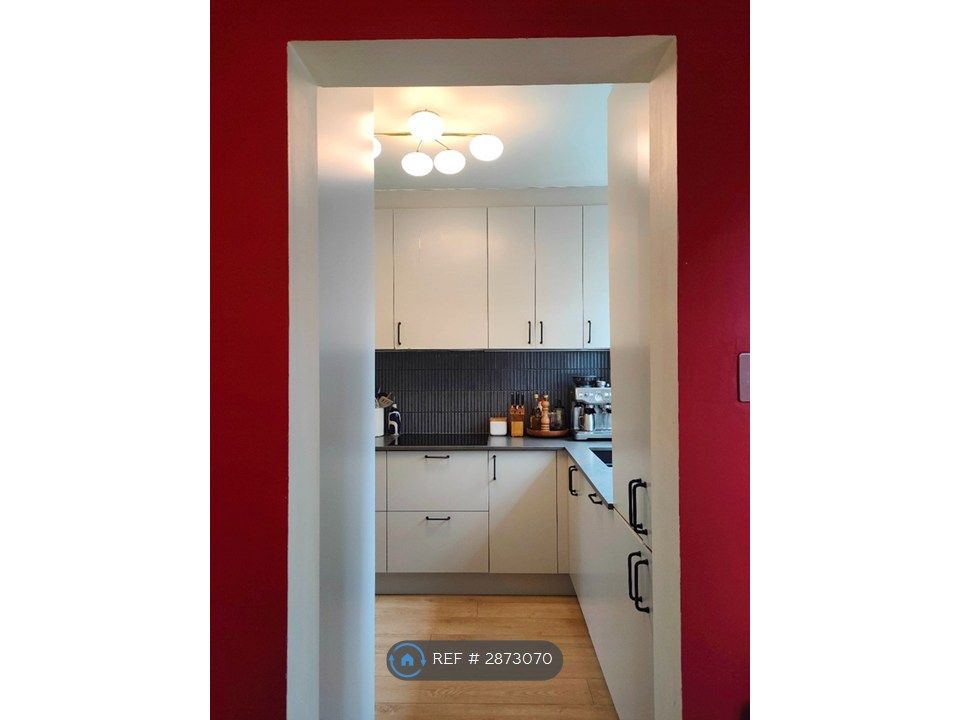 Property photo 3 of 23