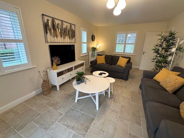 Property photo 3 of 15 Picture No. 08