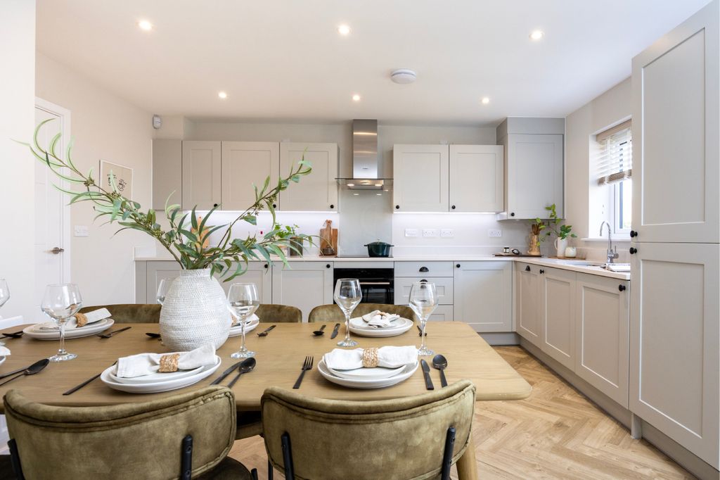 Property photo 1 of 11 Lh-Vmcw-Mylne-Ktd (1)