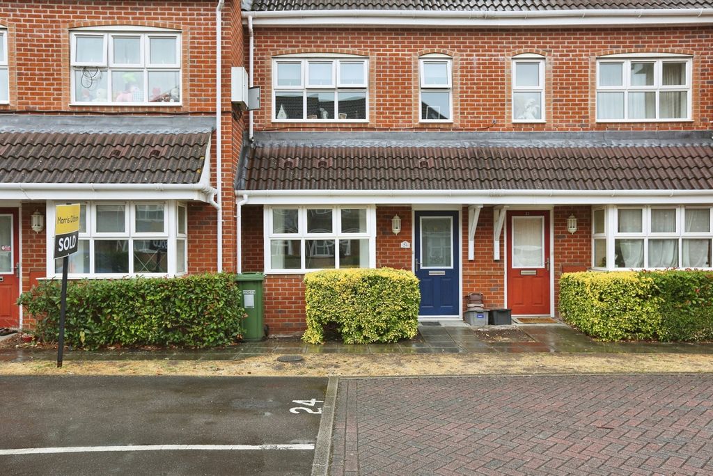 Property photo 1 of 8 Pbox-Img.Jpg