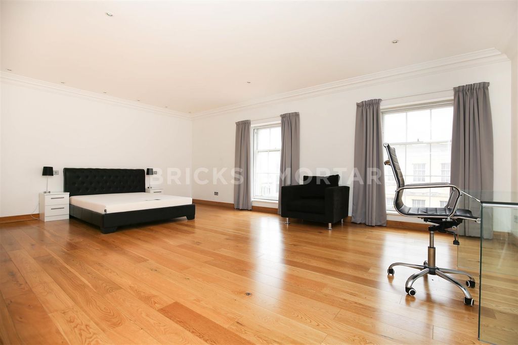 Property photo 3 of 19 8Dri-Rny40Evfvatlinuew.Jpg