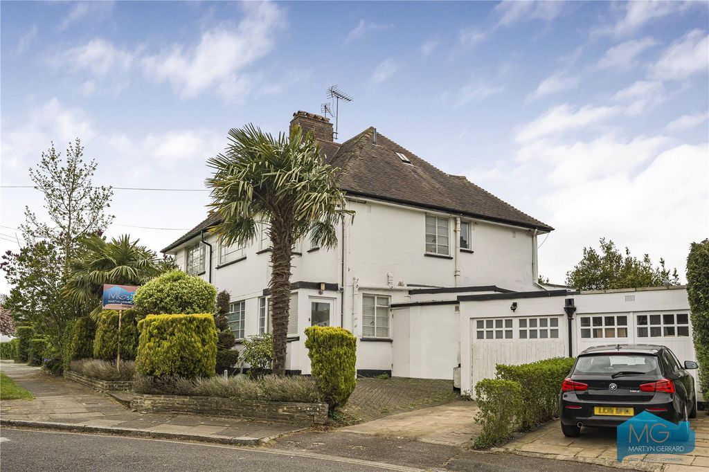 Property photo 1 of 29 Picture No. 02