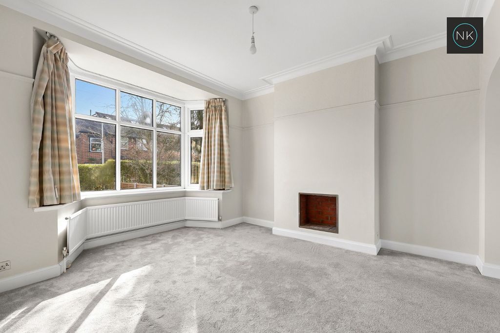 Property photo 3 of 26 5676663