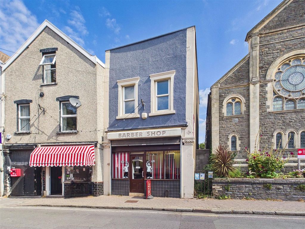 Property photo 1 of 12 1 - Shop In Shirehamption.Jpg