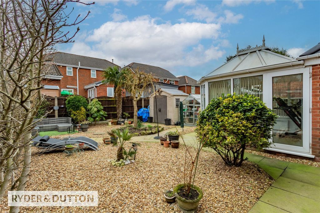 Property photo 3 of 27 Picture No. 23