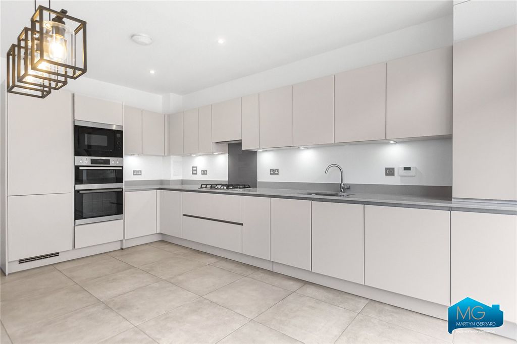 Property photo 2 of 25 Picture No. 25