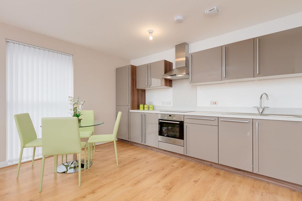 Property photo 2 of 6