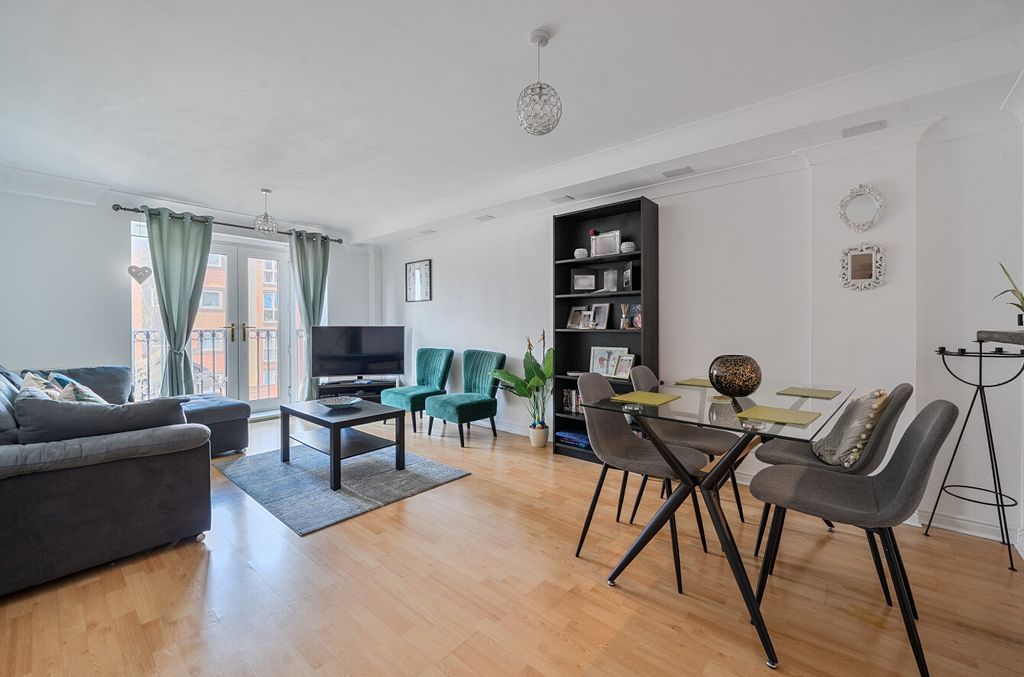 Property photo 3 of 13 1438572-5-69ce7Da...