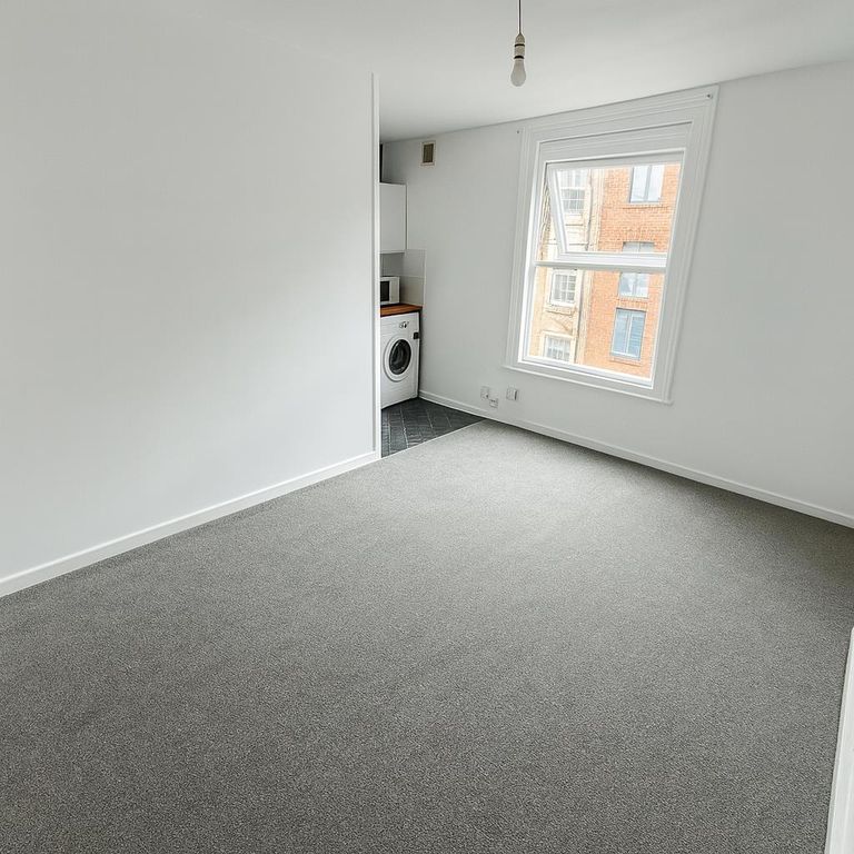 Property photo 2 of 7 Chatgpt Image Sep 17, 2025, 12_10_19 Pm.Png