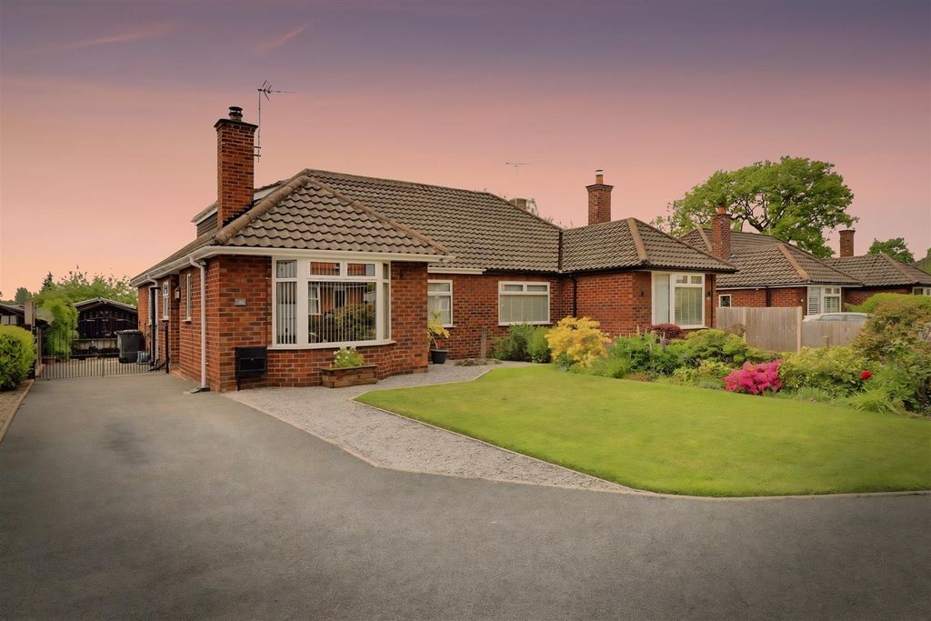 Property photo 1 of 34 Duskshots-c88B7629_Bb4971B4-Exwh6i.Jpg