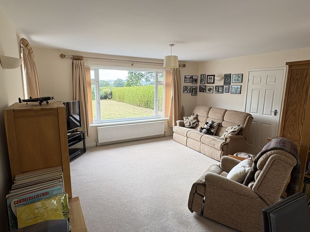 Property photo 2 of 19 Not Specified