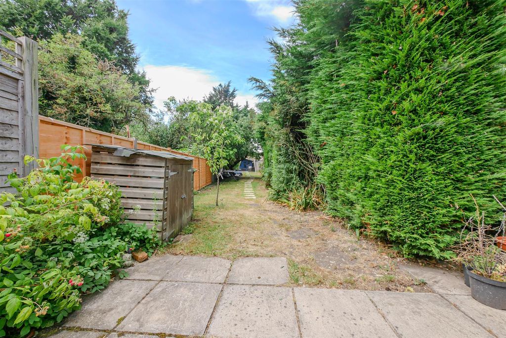 Property photo 2 of 16 Rear Garden