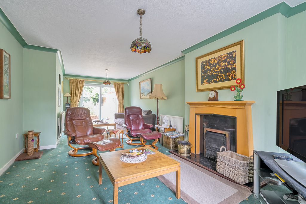 Property photo 2 of 15