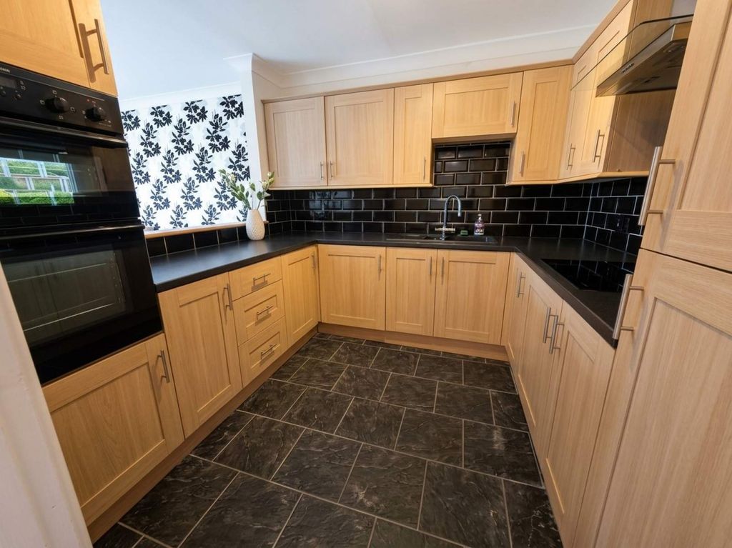 Property photo 3 of 18 Not Specified