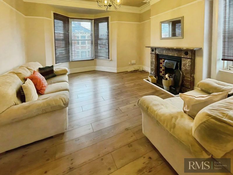 Property photo 2 of 10 Photo 9