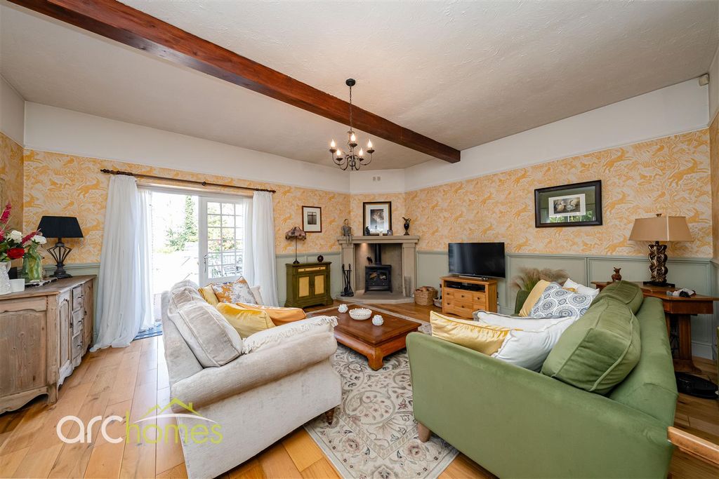 Property photo 2 of 63 Coach-1.Jpg